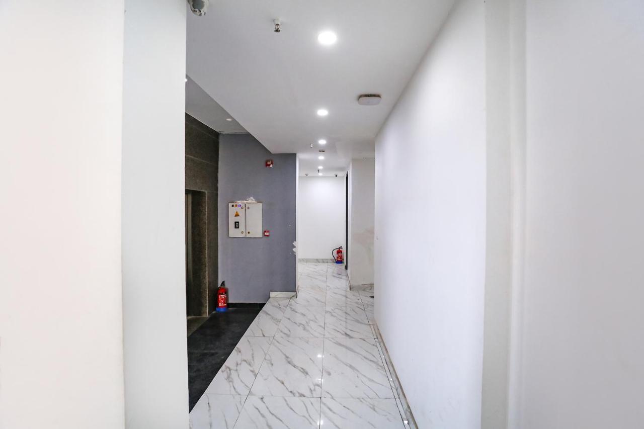 Fabhotel Vat - Meera Bagh เดลี ภายนอก รูปภาพ